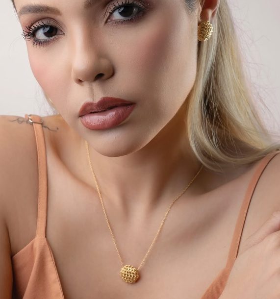 colar_textura_ouro
