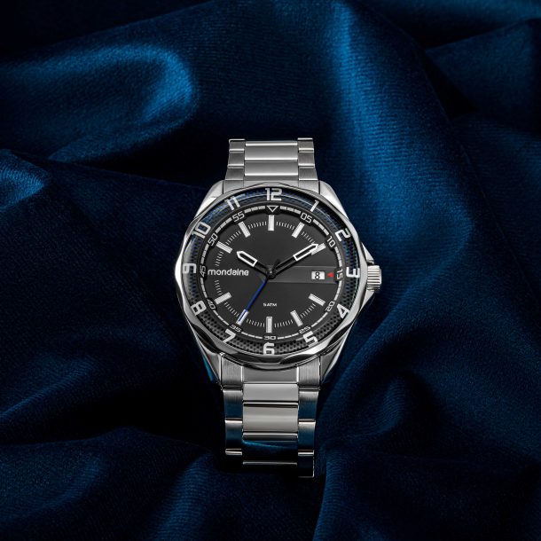 mondaine-5