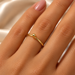 Anel Delicado com Bolinha em Ouro 18K